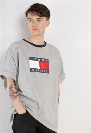 VINTAGE TOMMY HILFIGER T-SHIRT Z871