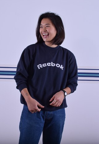 NAVY REEBOK SWEATSHIRT