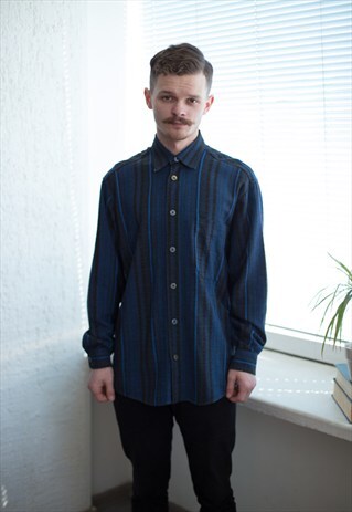 VINTAGE 90'S BLUE/BLACK SHIRT