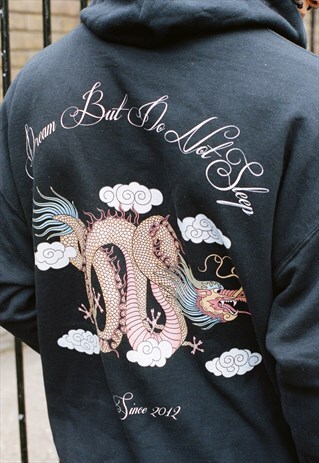 HOODIE IN BLACK WITH CHINESE DRAGON PRINT