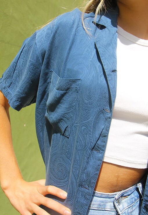 garment image