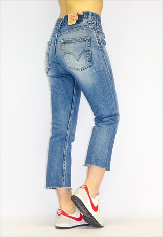 VINTAGE DISTRESSED FRAYED HEM ANKLE GRAZER JEANS