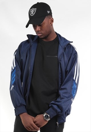VINTAGE ADIDAS TRACK JACKET