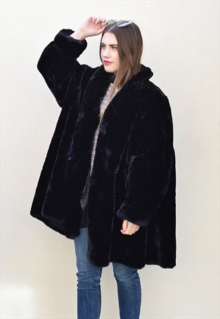 VINTAGE 90S OVERSIZED SOFT BLACK FAUX FUR SWING COAT