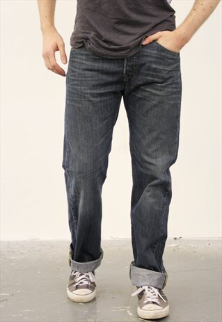 VINTAGE BLUE LEVI'S 501 JEANS