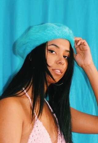 BLUE FLUFFY BERET