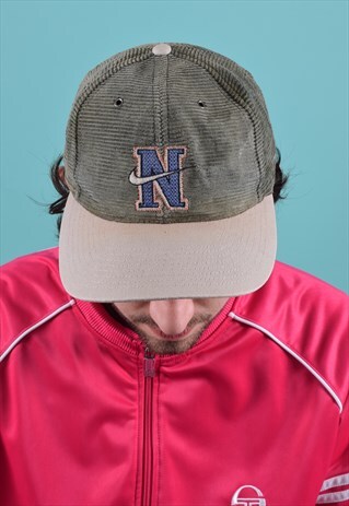 VINTAGE NIKE GREEN AND TAN CORDUROY CAP