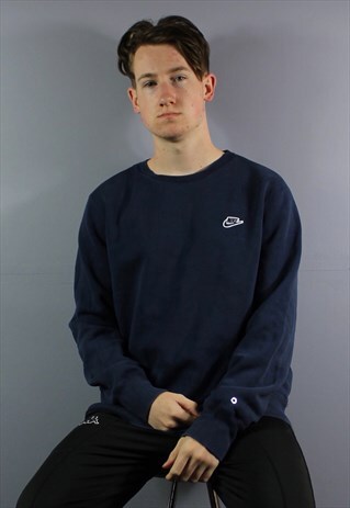 VINTAGE NIKE SWEATSHIRT IN NAVY WITH EMBROIDERED SPELLOUT LO