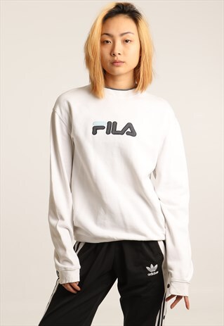VINTAGE FILA EMBROIDERED LOGO SWEATSHIRT