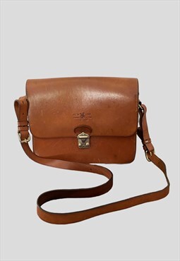 70's Vintage Leather Ladies Brown Saddle Shoulder Bag