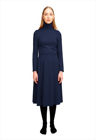 NAVY TURTLENECK