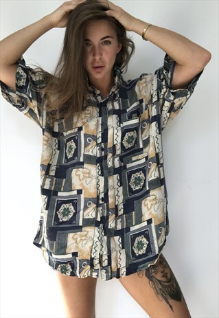 PATTERNED OVERSIZED RETRO VINTAGE UNISEX FESTIVAL SHIRT