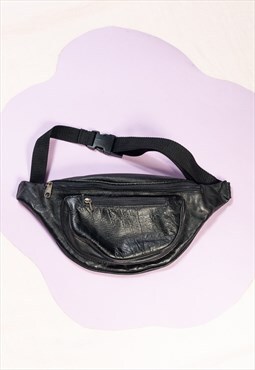 Vintage Bum Bag 90s Leather Fanny Pack in Black