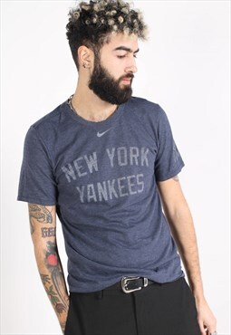 Vintage Nike New York Yankees T-Shirt Blue