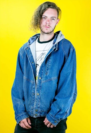 HOODED VARSITY STYLE COLLEGE JACKET
