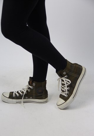 VINTAGE CONVERSE TRAINERS