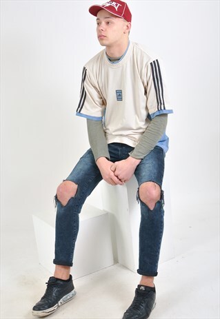 VINTAGE ADIDAS ROUND NECK T-SHIRT