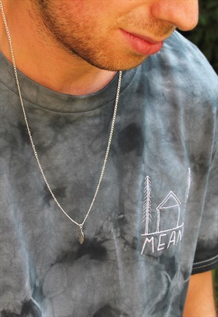 SMALL FEATHER NECKLACE