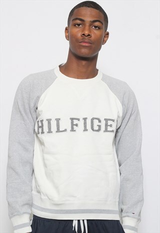 VINTAGE TOMMY HILFIGER SWEATSHIRT