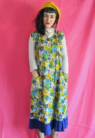 VINTAGE 1960S BUTTON DOWN FLORAL SHIFT DRESS