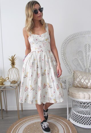 VINTAGE DRESS