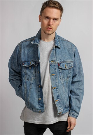 VINTAGE DENIM JACKET