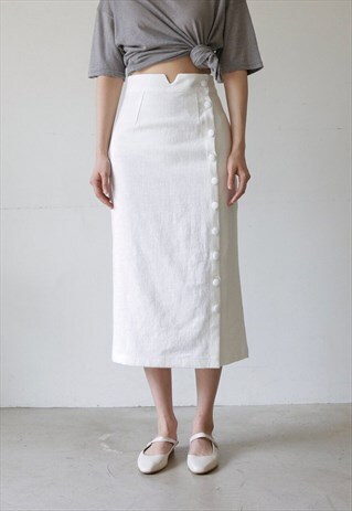 BUTTON LINEN LONG SKIRT