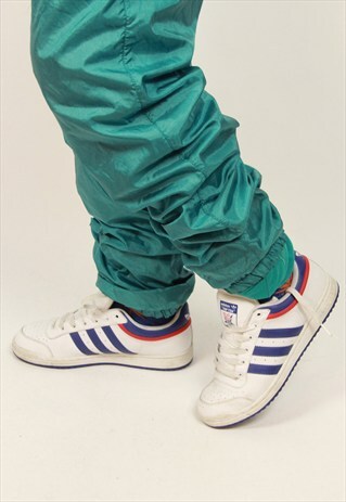 VINTAGE ADIDAS TRAINERS