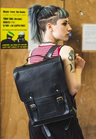 BLACK METROPOLITAN BACKPACK (LARGE: EXCLUSIVE EDITION)