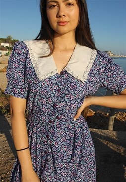 Floral Dress with Wide Collar