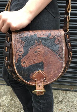VINTAGE LEATHER HORSE BAG