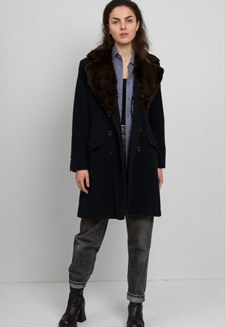 VINTAGE NAVY PRIZZI COAT