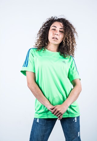 VINTAGE 1990S GREEN ADIDAS T-SHIRT