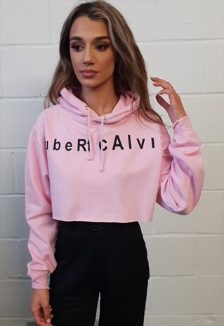 CROPPED HOODIE IN PINK WITH FREEDOM PRINT