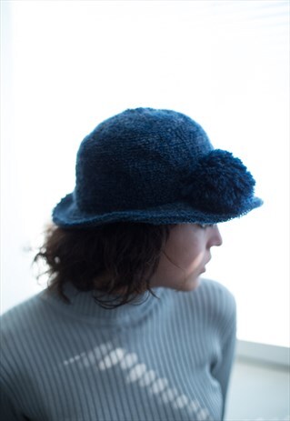 VINTAGE 60'S BLUE POM POM HAT