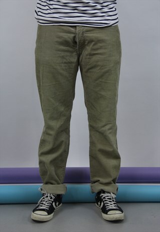 VINTAGE LEVI'S BEIGE CORD JEANS