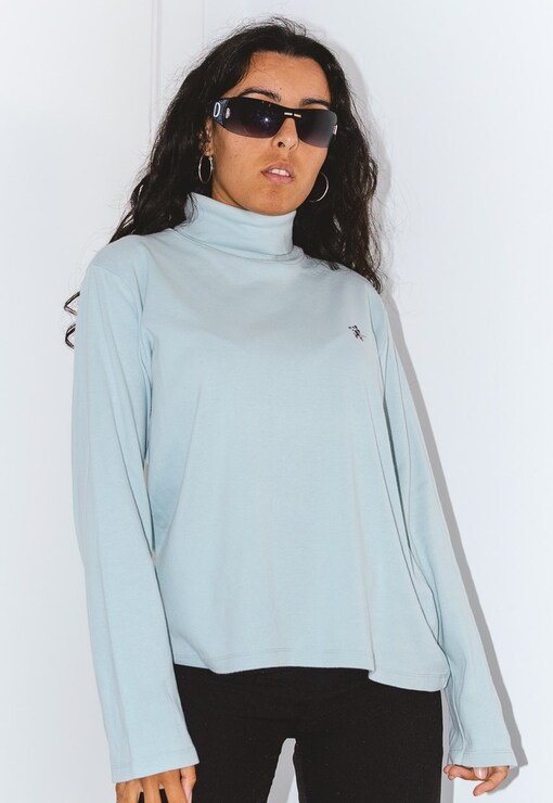 garment image
