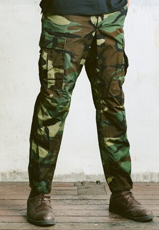 VINTAGE MILITARY CAMO TROUSERS