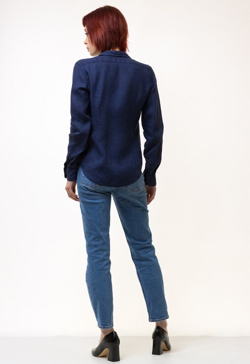 garment image