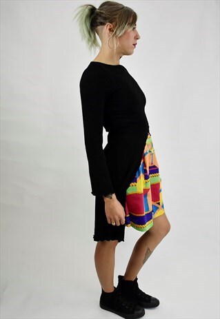 VINTAGE 80S HI-LO HEM LIGHTWEIGHT STRETCH JUMPER IN BLACK