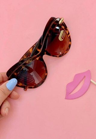 80S BUTTERFLY FRAME SUNGLASSES FESTIVAL VINTAGE ACCESSORIES