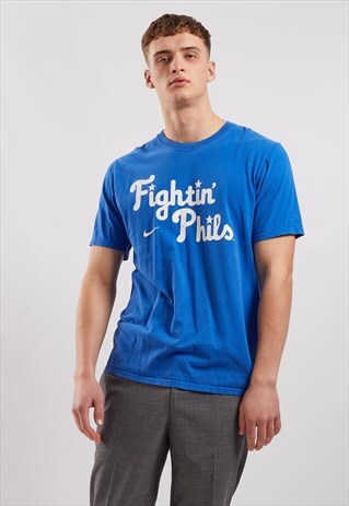 VINTAGE NIKE T-SHIRT