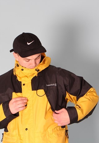 TIMBERLAND YELLOW AND BLACK HOODED LIGHTWEIGHT COAT