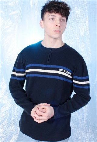 VINTAGE LEVI'S NAVY, BLUE AND WHITE 1/4 ZIPPED JUMPER