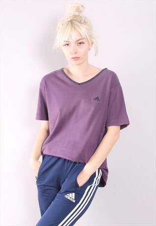 VINTAGE ADIDAS T-SHIRT