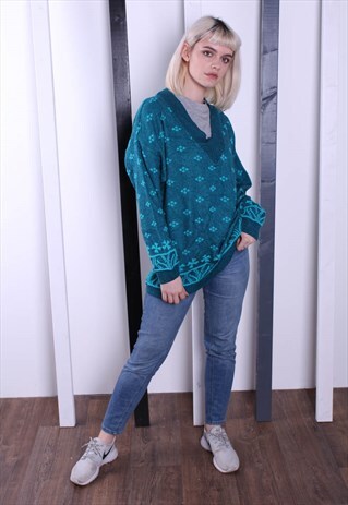 VINTAGE 90S PATTERNED JUMPER. OVERSIZED.