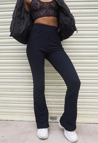 BLUE RIBBED BASIC FLARES