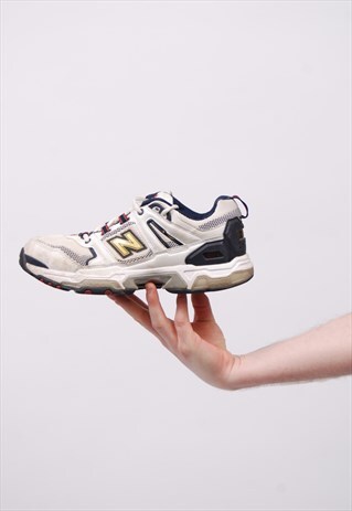 VINTAGE NEW BALANCE TRAINERS