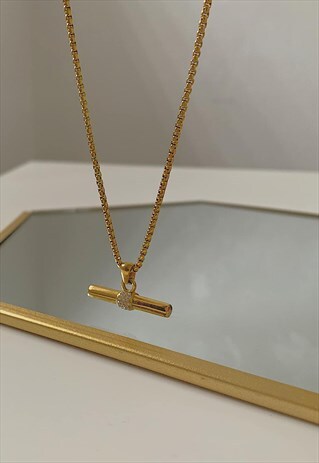  GOLD CRYSTAL T BAR NECKLACE