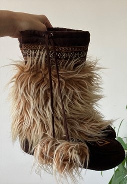Vintage 00's Y2K Brown Leather Faux Fur Embroidered Boots